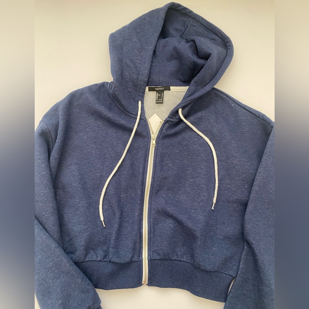 NWT Forever 21 navy blue cropped zip up jacket